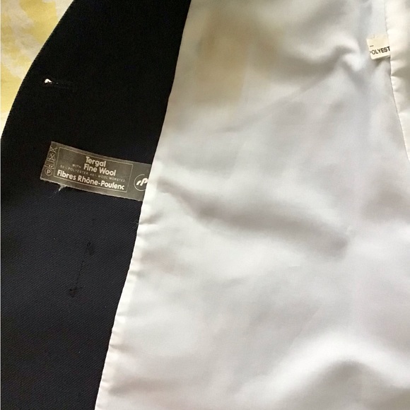 Emily Jane child unisex fine wool coat size 4,  navy blue, fully lined. - Picture 3 of 7